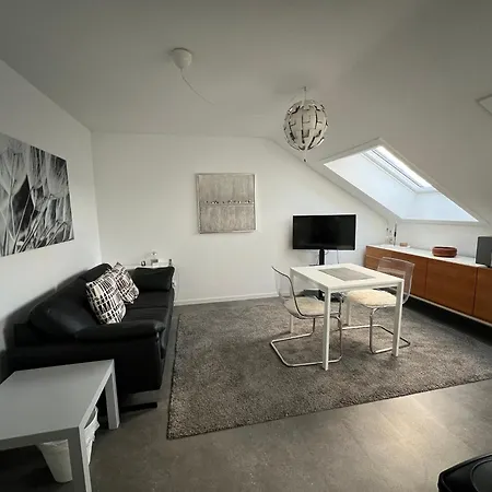 Schoenes Studio Fuer Ihren Kurzurlaub In Miltenberg Apartment *